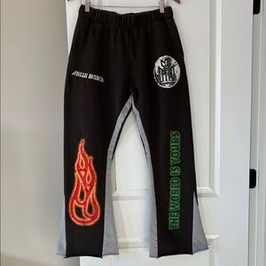 Millii Merch Goku Flare Sweatpants w Graphics, 4 Pockets Sz L w MEASUREMENTS MBE